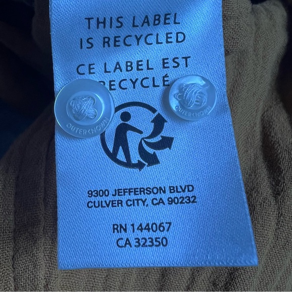 Outerknown Mens Button Down Shirt Sz L Mustard Brown Crinkle Gauze Casual Soft - Picture 4 of 9